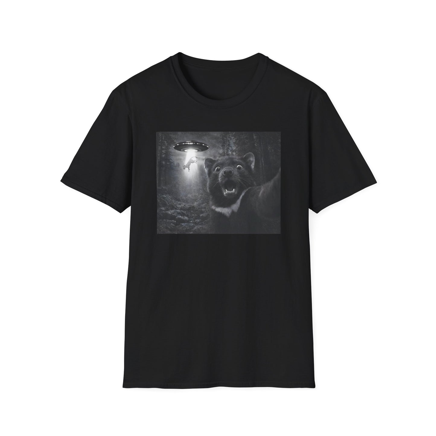 Tasmanian Devil Selfie T-Shirt, UFO Thylacine Shirt, Australian Wildlife Tee, Cryptid Lover Gift, Tassie Devil Graphic Shirt