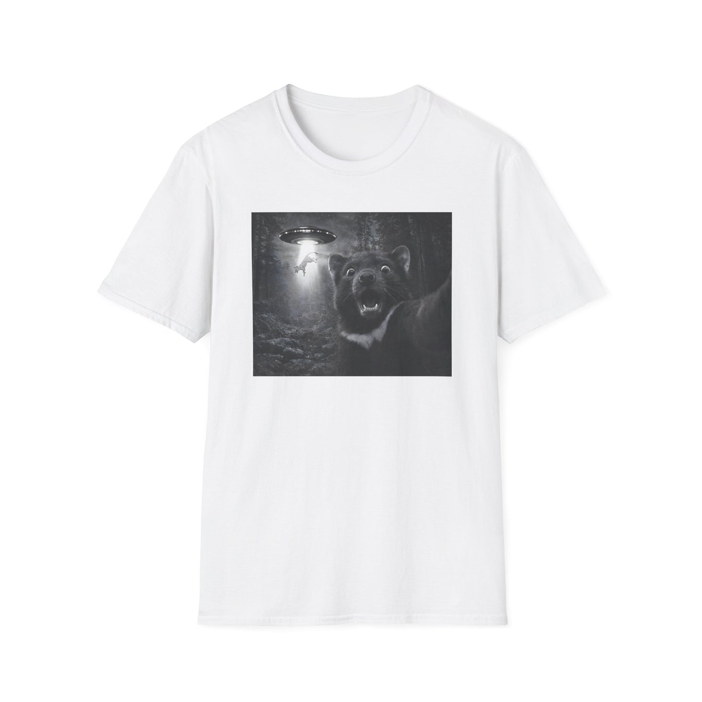Tasmanian Devil Selfie T-Shirt, UFO Thylacine Shirt, Australian Wildlife Tee, Cryptid Lover Gift, Tassie Devil Graphic Shirt
