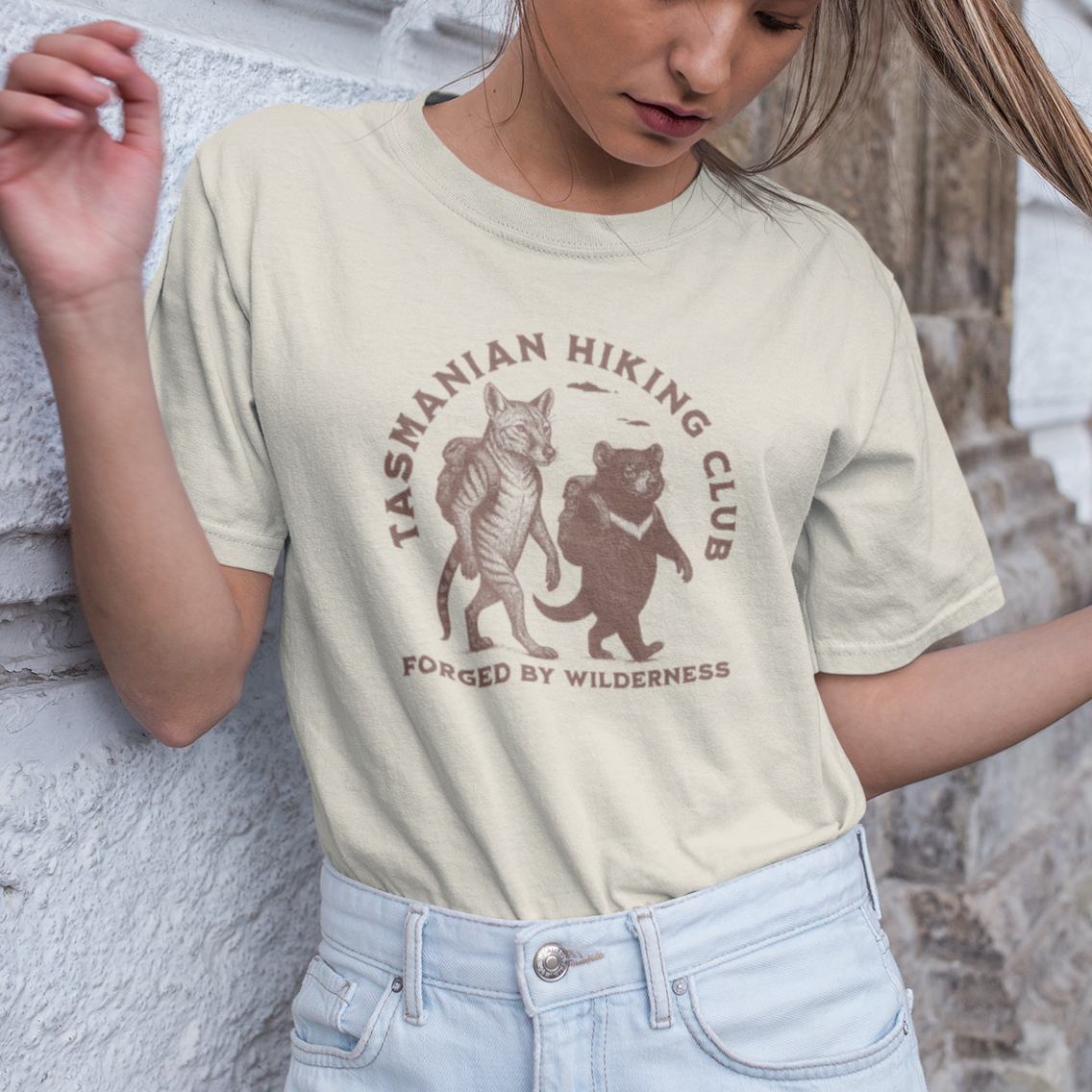 Tasmanian Hiking Club T-Shirt – Tasmanian Devil & Thylacine Australian Wildlife Tee