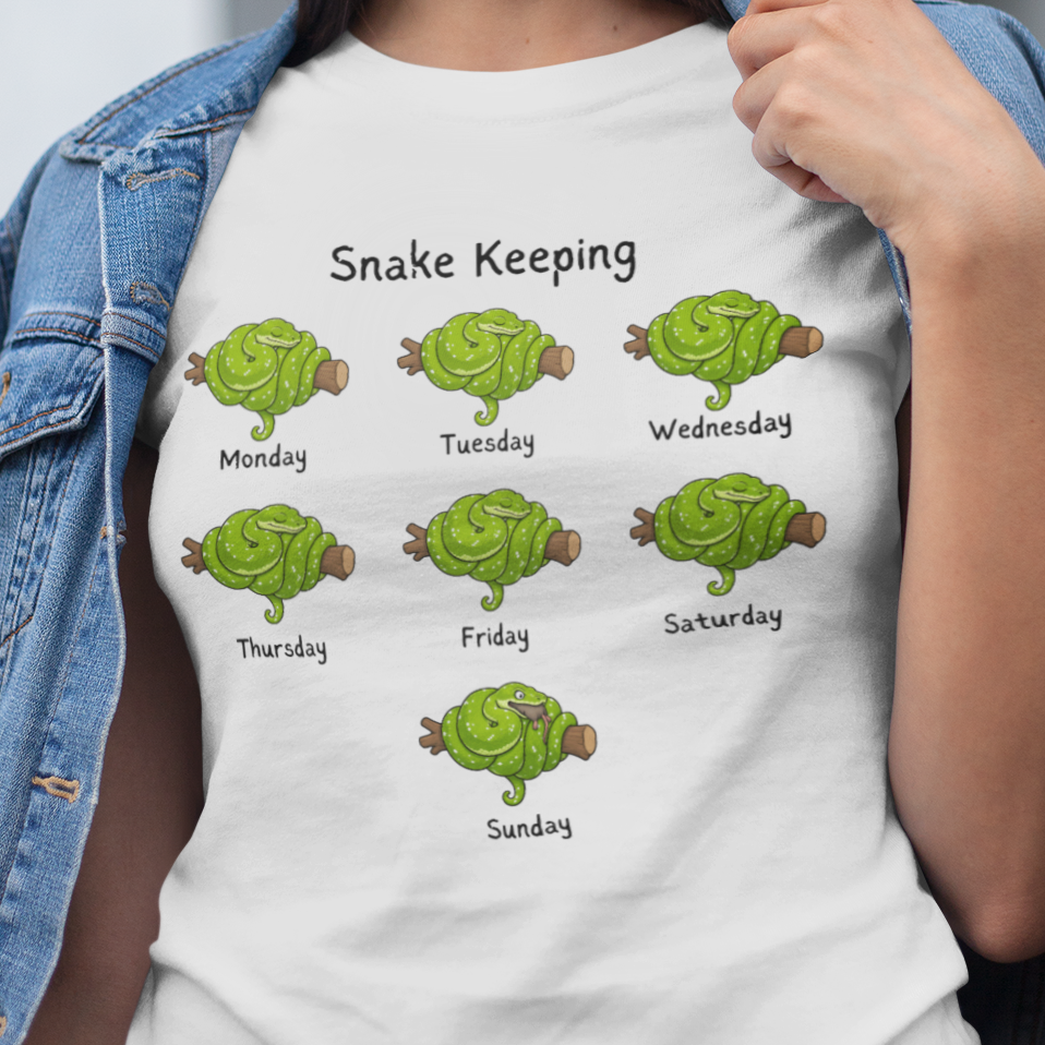 Snake Keeper T-Shirt, Green Tree Python Shirt, Reptile Lover Tee, Snake Owner Gift, Herpetology Shirt, Reptile Keeping Tee